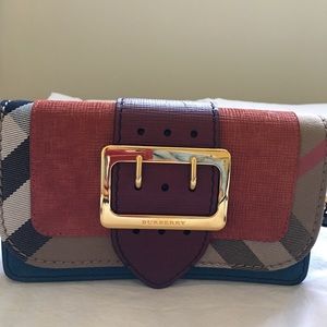 Burberry crossbody small